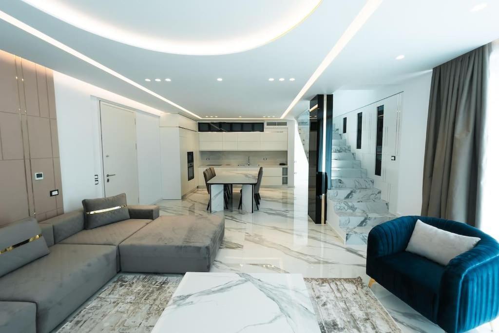 Palmera Prive Villa Sarandë